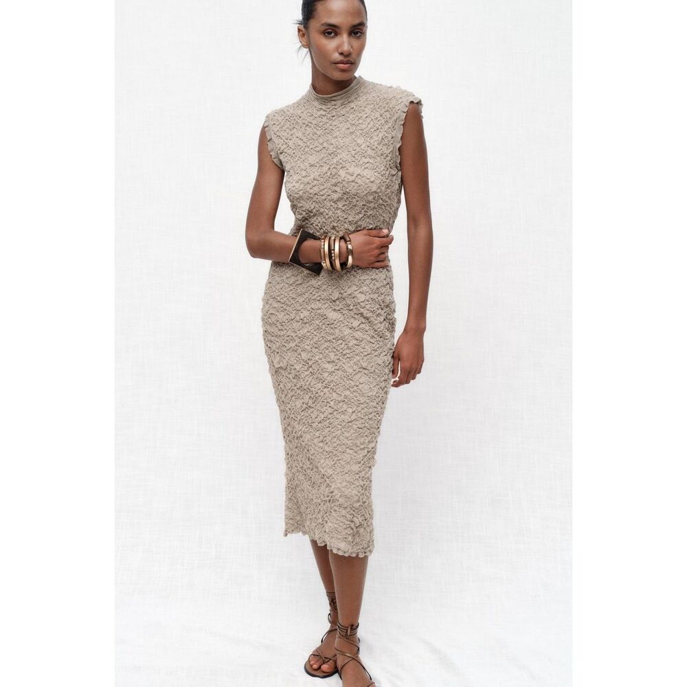 ZARA TEXTURED KNIT DRESS